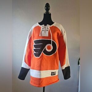 Women’s Philadelphia Flyers Hockey sweatshirt